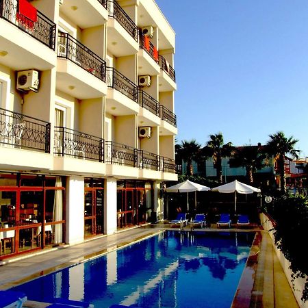 Albayrak Hotel เซสเม ภายนอก รูปภาพ