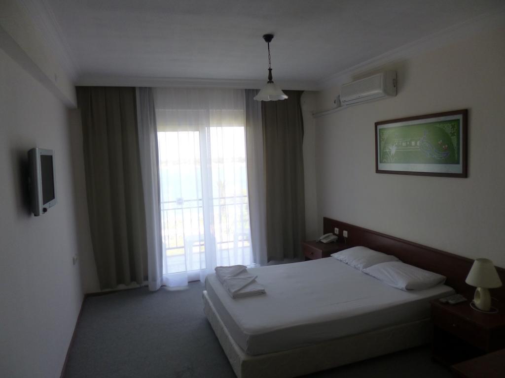 Albayrak Hotel เซสเม ห้อง รูปภาพ